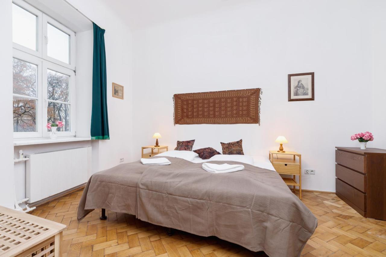 Apartment Pijarska Krakow By Noclegi Renters Bagian luar foto