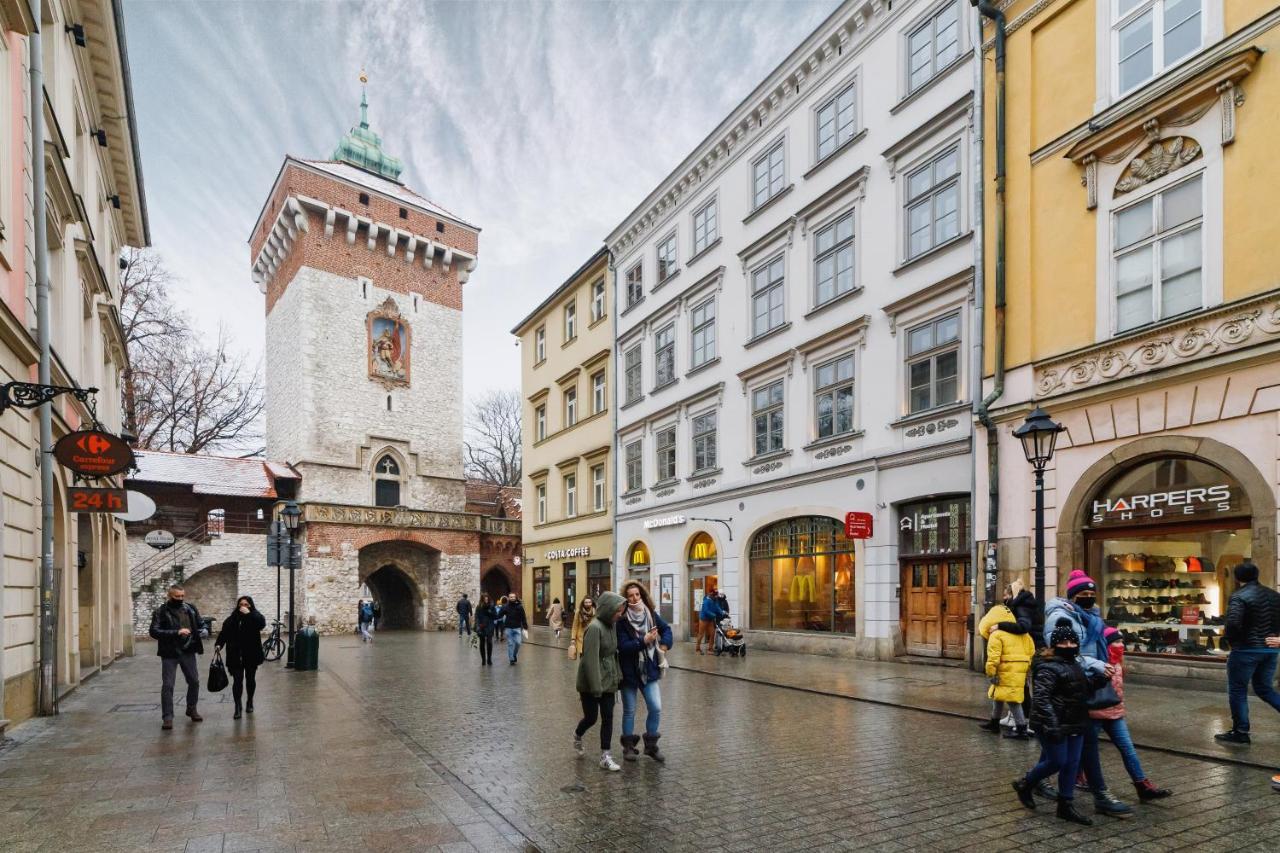 Apartment Pijarska Krakow By Noclegi Renters Bagian luar foto